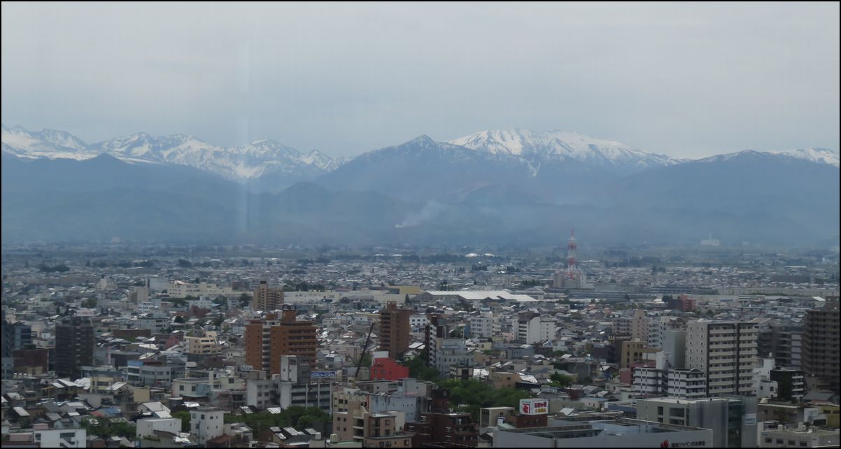 富山市の絶景ポイントは市役所（タダ♪）★富山の旅行記はじめます