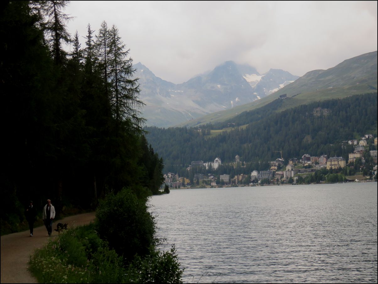 13）サンモリッツ湖を一周しよ＠スイス・サンモリッツにて