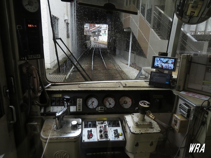 富山地方鉄道14760形の運転台